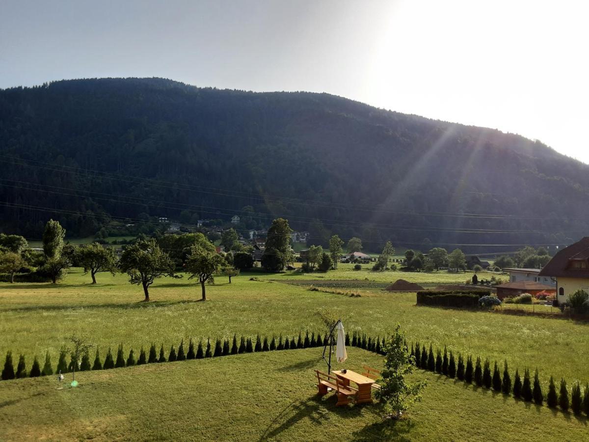 Apartment-Ferienwohnung 3 Treffen Am Ossiachersee Bagian luar foto